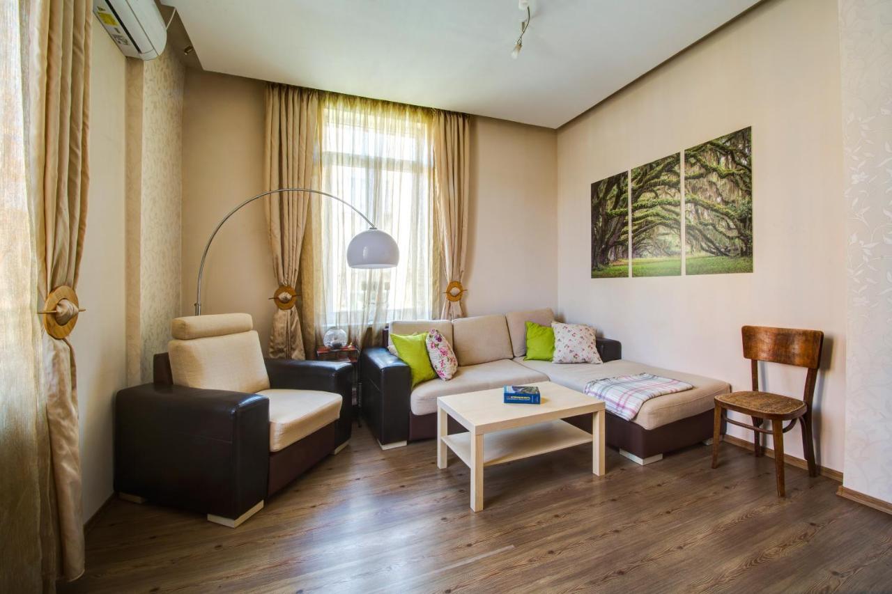 Apartment 65 - Airy Aprt At Top Center Szófia Kültér fotó